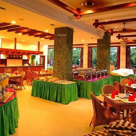 Hotel South China Sanya Restaurante foto